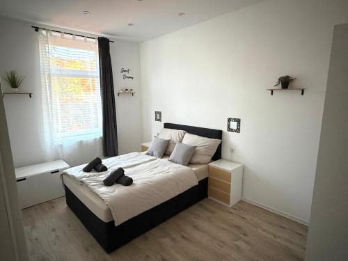 Pforzheim Apartamento | Ferienwohnung - schönes Heim Li-Apartments