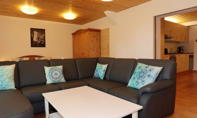 Loffingen Apartamento | Apartamento planta baja del granero, 1 salón / dormitorio, máx. 4 personas