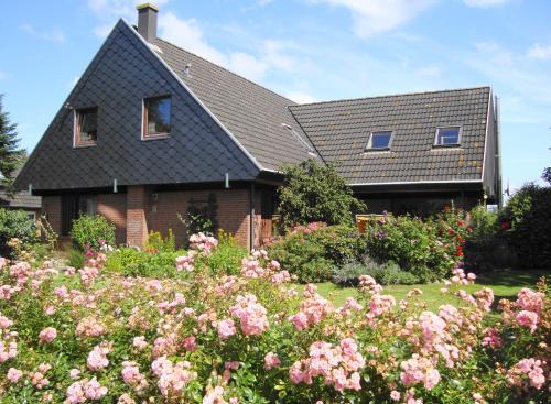 Tating Apartamento | Ferienwohnung Stauch