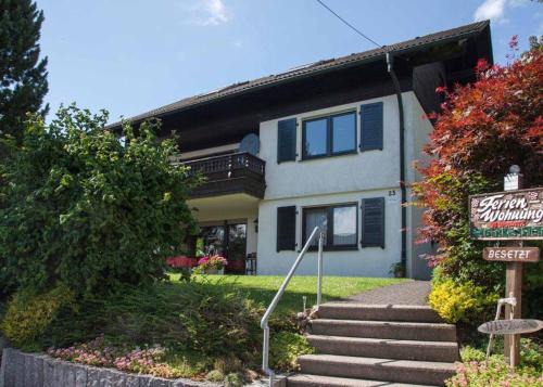 Neuastenberg Apartamento | Ferienwohnung Steinacker am Gerkenstein