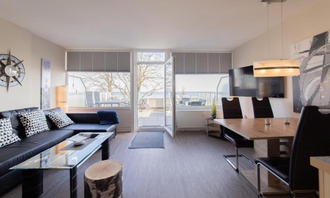 Scharbeutz Apartamento | Ferienwohnung Strandhotel App. 105