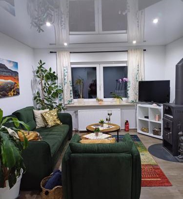 Hinterweidenthal Apartamento | Ferienwohnung Unterm Rappenfels