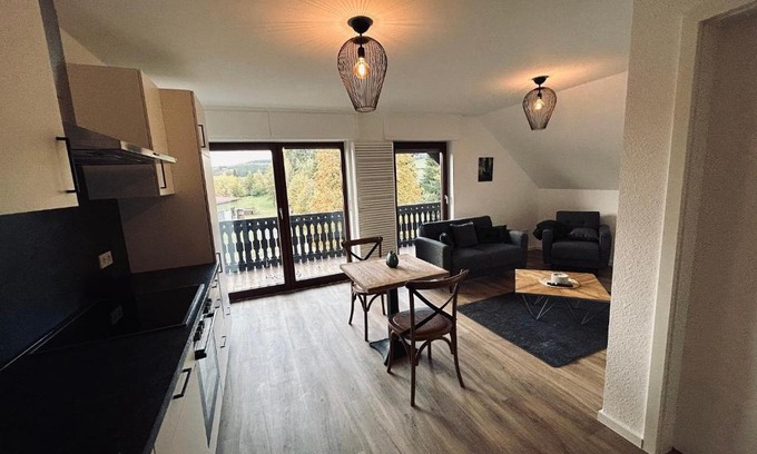 Weinsheim Apartamento | Frisch renovierte und vollmöblierte Ferienwohnung in Weinsheim