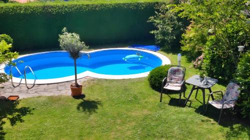 Welschneudorf Apartamento | Ferienwohnung Uschi