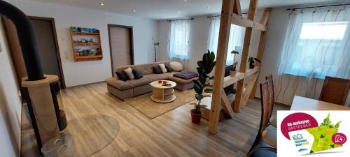 Zella-Mehlis Apartamento | Ferienwohnung zum Ruppberg