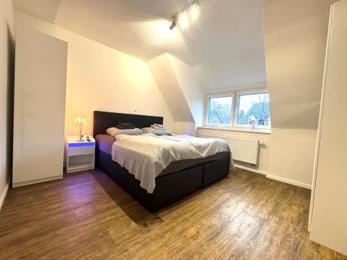 Itzehoe Apartamento | Ferienwohnungen Arp "Nordsee" mit Balkon und Parkplatz