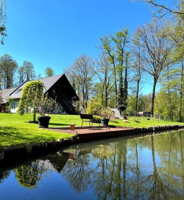 Burg-Dorf Apartamento | Ferienwohnungen Ast