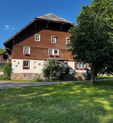 Schwarzenbach Apartamento | Ferienwohnungen Hasenhof