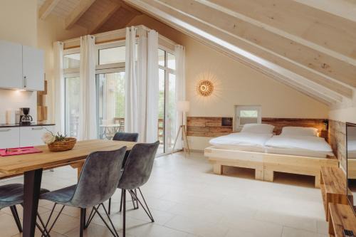 Wessling Apartamento | Ferienwohnungen Gut Mischenried