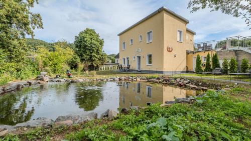 Neroth Apartamento | Ferienwohnungen Mäusenest