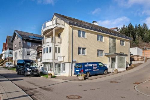 Schoenwald Apartamento | Ferienwohnungen Uhren Allgaier