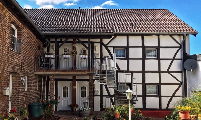Kommern Apartamento | Ferienwohung mit Eigener Terrasse und Herrlichem Ausblick