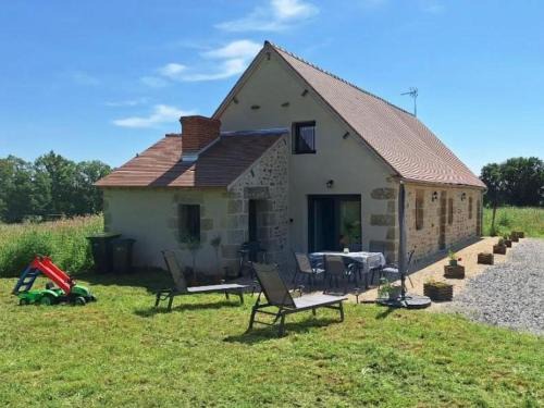Franchesse Casa | Fermette rénovée, tout confort, avec jardin et label "Tourisme et Handicap" en pleine campagne - FR-1-489-506