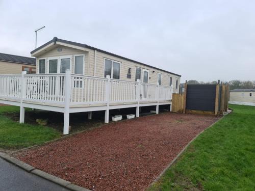 Morpeth Otro | Fern Lodge Holiday Lets presents Ruby Lodge
