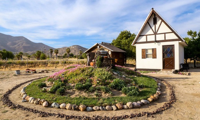 Valle de Guadalupe Cabina | Fernabella's Lodge