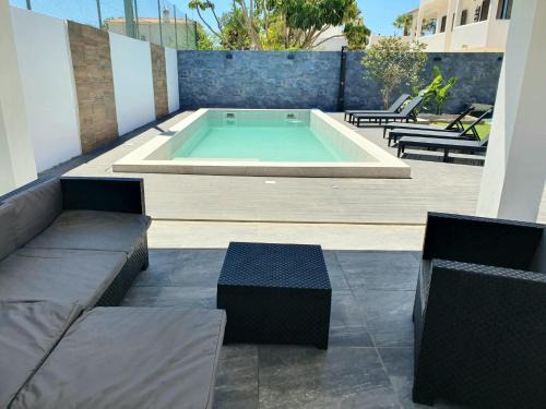 Faro Casa | Fernando Pessoa Villa