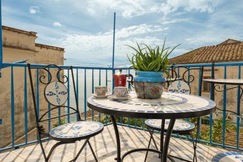 Raito Casa | Ferrara Holiday Home - Vietri Amalfi Coast