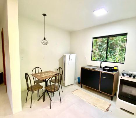 Garopaba Apartamento | Ferrugem Green Village I- apartamento com cozinha