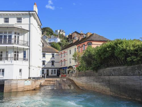 Dartmouth Casa | Ferrystone