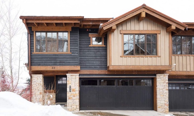 North Park City Cabaña | Casa de esquí de lujo en una comunidad junto a la pendiente con conserje en el lugar y transporte de invierno - capacidad para 14 personas