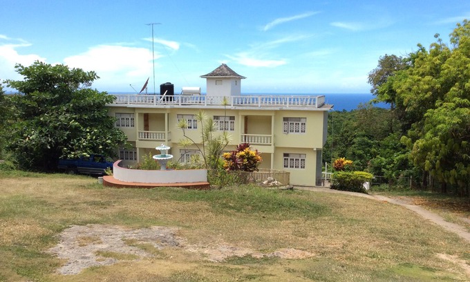 Discovery Bay Apartamento | Symphony Resort en Discovery Bay
