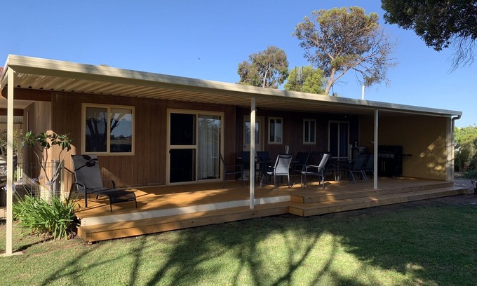 Moonta Bay Casa | Few minutes walk to the beach