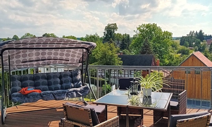 Rosenthal-Bielatal Apartamento | Fewo im Reich der Felsentürme mit Drei Schlafzimmern und Seperaten Eingang