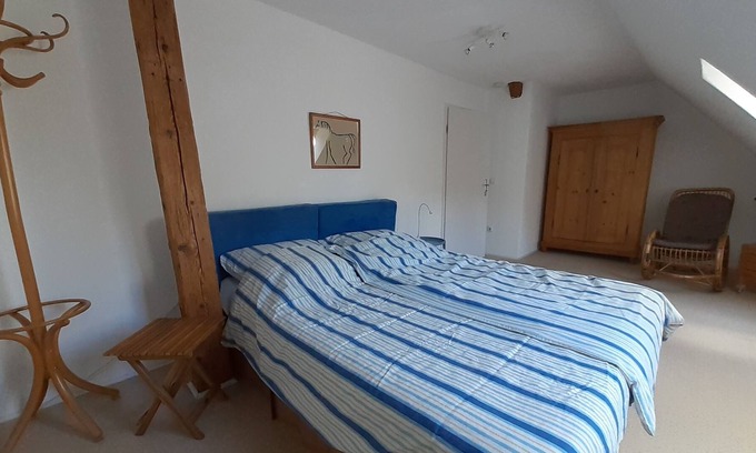 Weitramsdorf Apartamento | FeWo in the green by the lake - golfers, hikers, Al Pakka hiking ,, time-out seekers ..