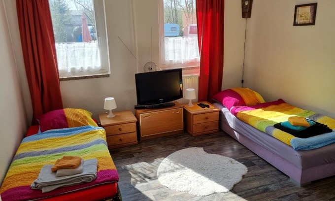 Neubeeren Apartamento | FEWO NEUBEEREN