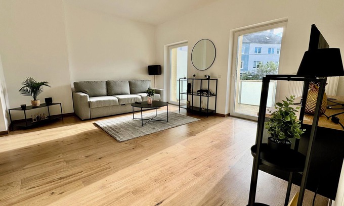 Butendorf Apartamento | FeWo Palmtrees-Spacious 2.5 room apartment with balcony in the heart of the Ruhr area
