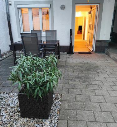 Memmingen Apartamento | FeWo Planer Altstadtwohnung mit Terrasse & Parkplatz
