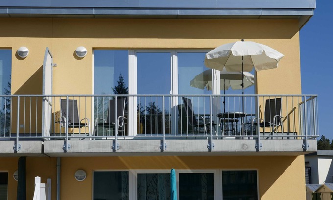 Gelbensande Apartamento | Pocos peces globo / GM 69877