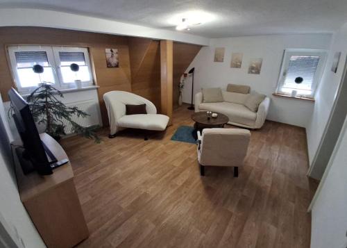 Waldbrunn Apartamento | Fewo Waldtherme cycling, relaxing,
