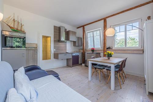 Westerholz Apartamento | fewo1846 - Am Walfischstein - strandnahe 2-Zimmer-Wohnung im 1 OG in eleganter Jugendstilvilla