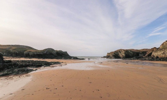 Holyhead Cabaña | Fferm Porthdafarch South Farm House
