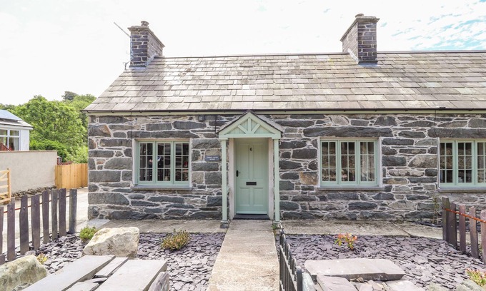 Bangor Cabaña | Ffrwdd Galed Uchaf