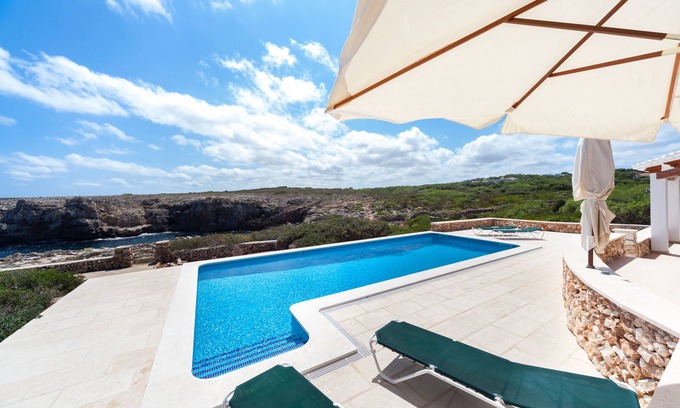 Punta Grossa Villa | Ficula Vell A&B Sea Frontline Villa