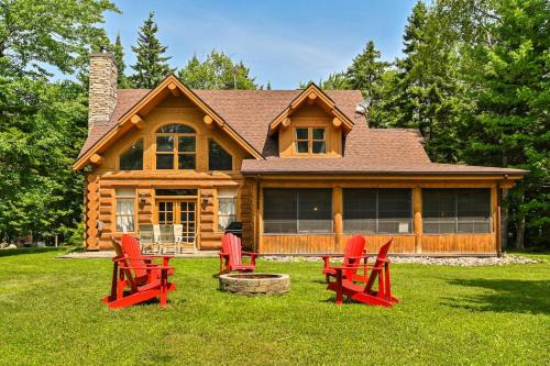 Fiddler Lake Resort Chalet De Esquí | Fiddler Lake Resort Chalet Bear 25