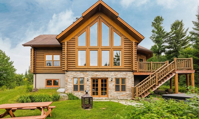 Fiddler Lake Resort Casa | Fiddler Lake Resort Chalet + Private Jacuzzi