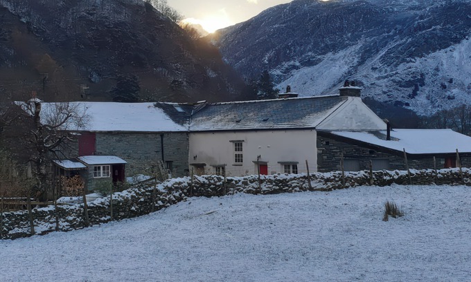 Borrowdale Cabaña | FIELD HOUSE, family friendly, character holiday cottage in Keswick