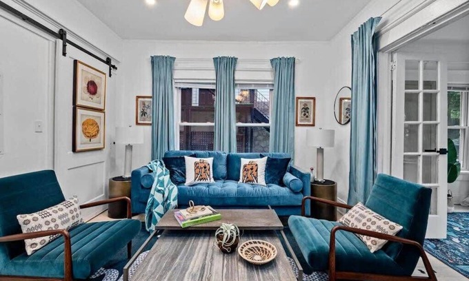 Inman Park Apartamento | Field of Green by Minty Living
