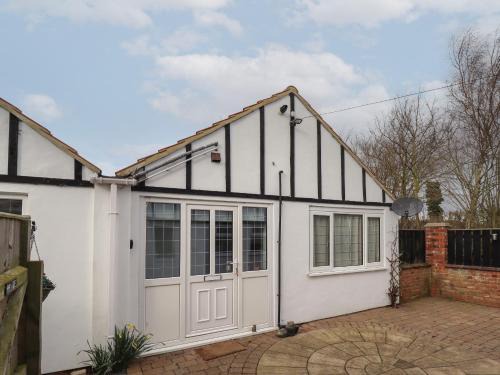Grimsby Casa | Field View