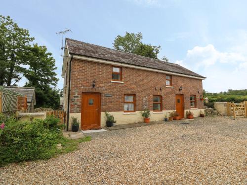 Llanybydder Casa | Field View