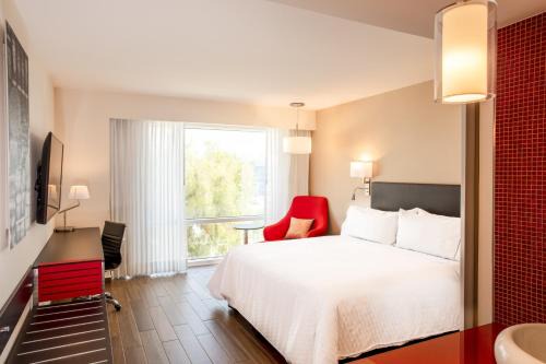 Celaya Hotel | Fiesta Inn Celaya Galerias