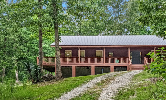 Fifty-Six Casa | Fifty-Six Cabin ~ Privacy in the woods near the best outdoor rec areas