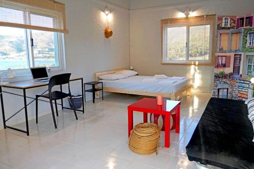 Karystos Casa | Figs & Grapes * Cosy small house * Marmari * South Evia