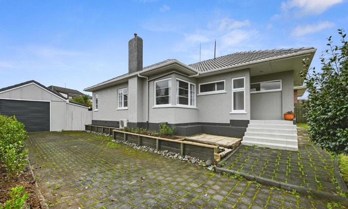 Springfield Casa | Figtree Bungalow - Rotorua Holiday Home