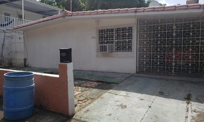 Sabana Llana Norte Casa | Figueroa Guest Rooms in Country Club