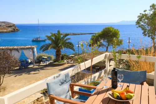 Schinoussa Town Casa | Filoxenia by Grispos Villas