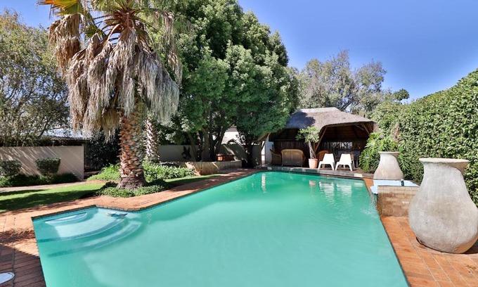 Ekurhuleni Casa | Fin and Feather Guest Lodge